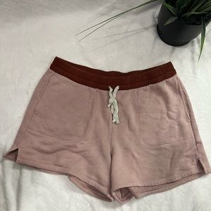 Never worn Madewell sweat-shorts size L